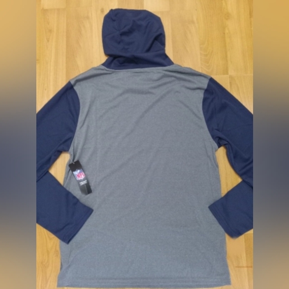 NWT NFL Team Apparel Seattle Seahawks Pullover Hoodie * Lightweight * Medium * - Picture 2 of 3